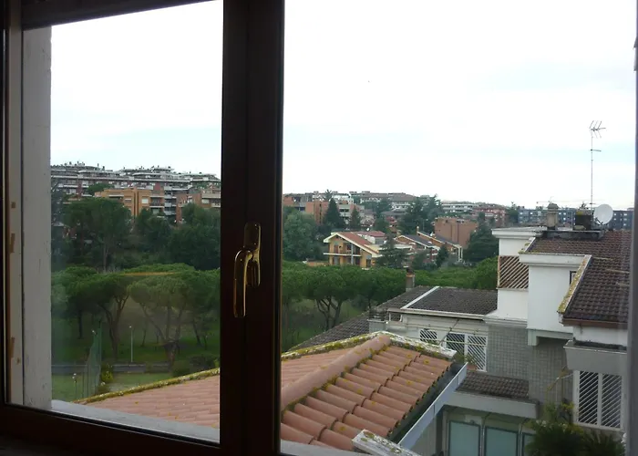 Eur Nir Apartahotel 3*